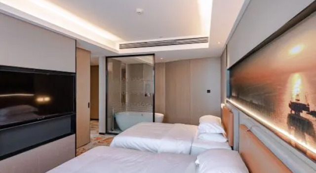 Семейный люкс Jufeng Hotel