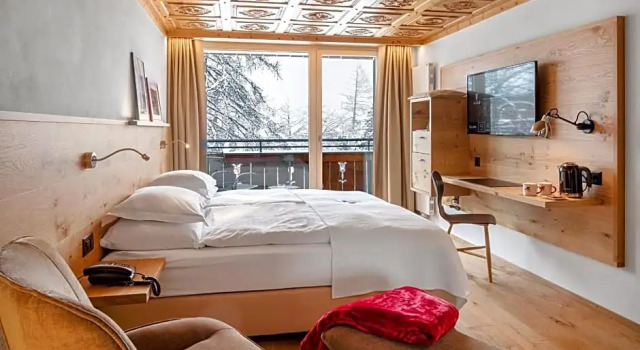 Номер Deluxe Swiss Alpine Hotel Allalin