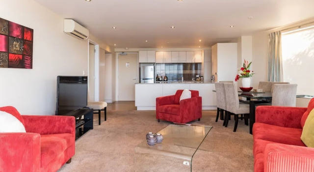 Ramada Suites Paihia, Rezerwuj Hotel Hotele w Auckland Region z parkingiem, Parking