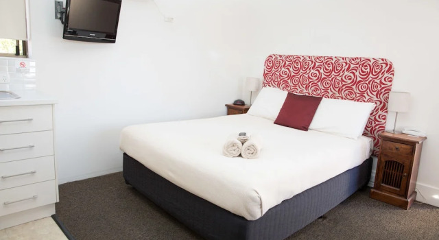 Centralpoint Motel, Забронировать Мотель Мотели Уогга-Уогга, рядом с Национальная галерея изделий из стекла, Мотель
