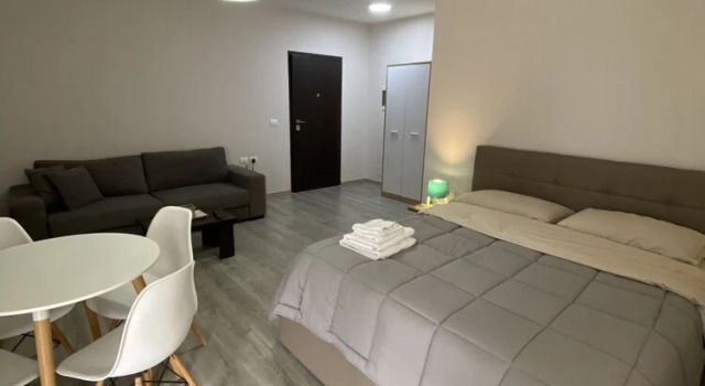 Captivating 1-bed Apartment in Vlore