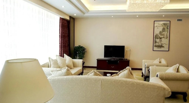 Huabei Hotel, Rezerwuj Hotel Pekin Pekin, w pobliżu Beijing Shooting Range Hall