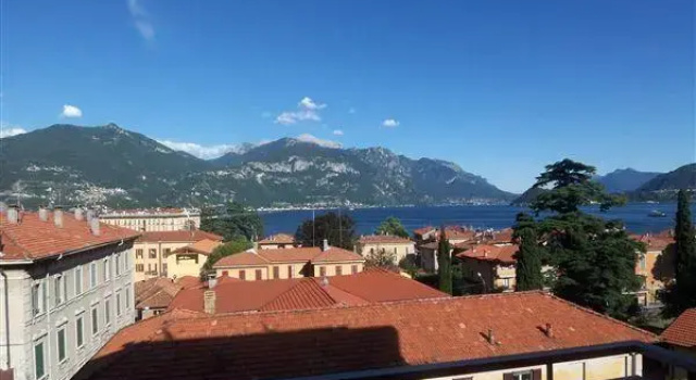 Menaggio Centrale, Prenota Appartamento Hotel a Como con parcheggio, Parcheggio