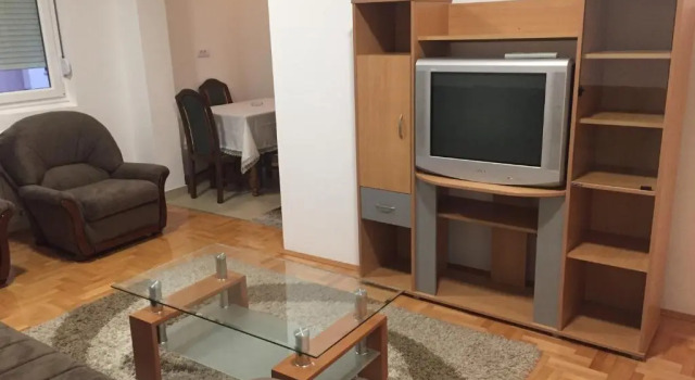 Stan na dan CENTAR, Buchen Sie Ferienwohnung Šabac Zentralserbien
