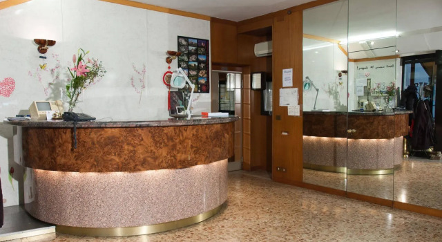 Hotel Vip, Reserva ahora Hotel Hoteles en Plasencia con desayuno, Desayunos