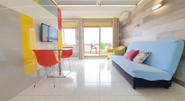 Apartamento en Salou con las vistas al Port Aventura