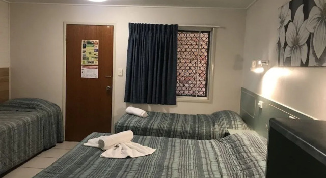 Emerald Highlands Motel