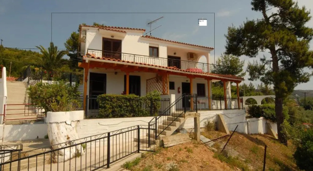 Апартаменты Villa Zaharo and Lilian Apartments