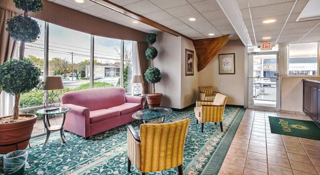 La Quinta Inn Paramus, Prenota Hotel Paramus Bergen County