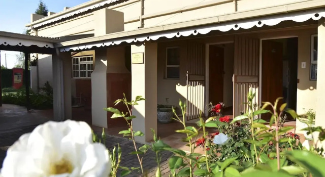 Memoir Cottage, Забронировать Дом для отпуска Коттеджи Mhala, Коттедж