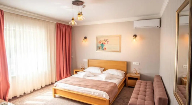 Двухместный номер Superior с видом на горы Hotel Roser House Boutique - pe malul lacului Colibita