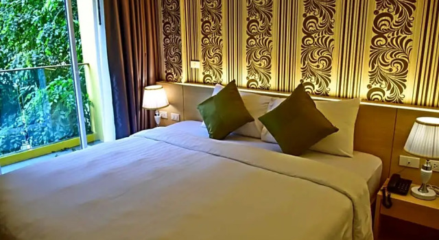Номер Deluxe Ocean and Ole Patong