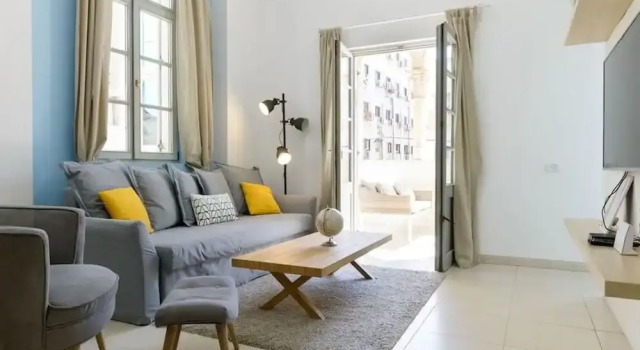 Sweethome26 - Hayarkon with Terrace, Забронировать Апартаменты/квартира Тель-Авив Тель-Авивский округ, рядом с Independence Hall Museum
