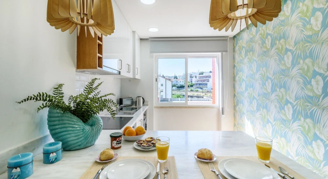 Paço de Arcos Suite & Beach Apartment, Book Lejlighed  
