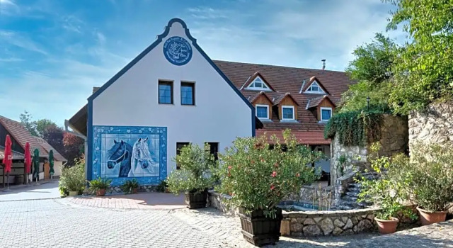 Szél Fiai Fogadó, Buchen Sie Hotel Pannonhalma 