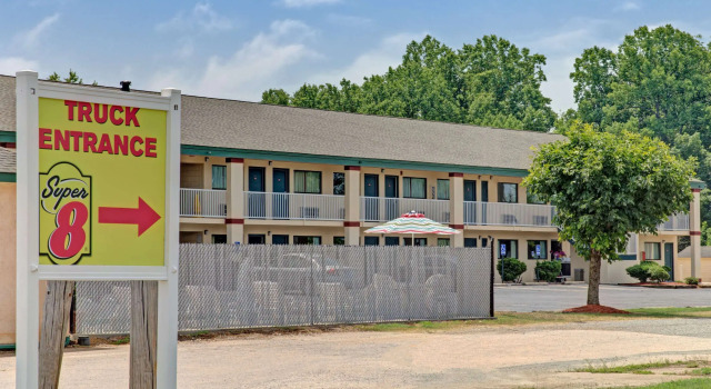 Super 8 by Wyndham Shelby, Buchen Sie Gasthaus Shelby North Carolina