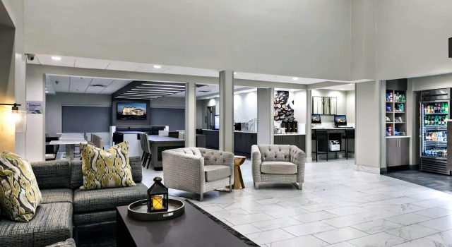 Wingate by Wyndham Augusta Washington Road, Boek Hotel Hotels in Georgia met parkeren, Parkeren
