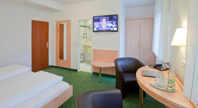 Трёхместный номер Standard Hotel Gasthof Zum Rössle