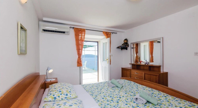 Amazing Home in Slano With Wifi and 4 Bedrooms