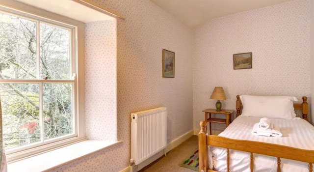 Beautiful Stone Built Property Offering Plenty of Character and Large Private Garden, Забронировать Отель Отели Англии 3 звезды, 3*