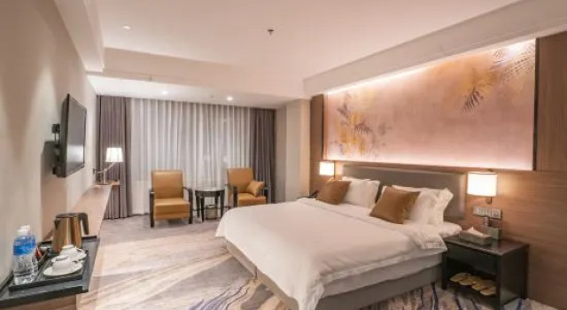 Люкс Deluxe Golden LEAF Hotel