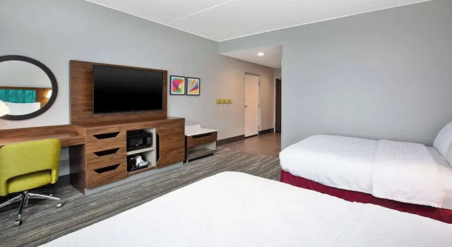 Четырёхместный номер Standard Hampton Inn & Suites By Hilton Indianapolis South Greenwood