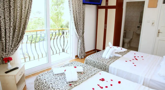 Iksirci Baba Hotel