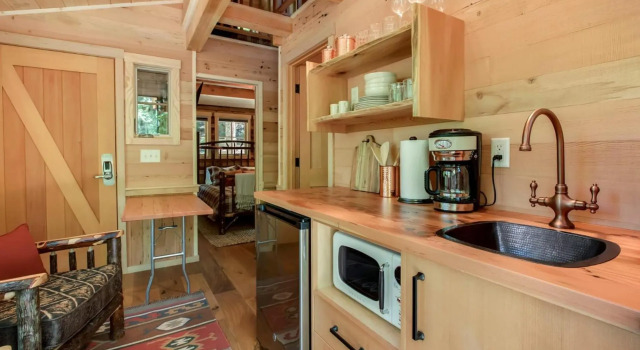 The Hemlock in Treehouse Grove at Norton Creek