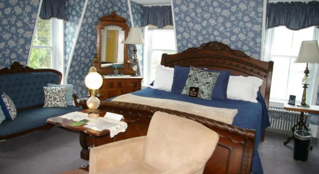 Inn Victoria, Book Hotel Chester Vermont