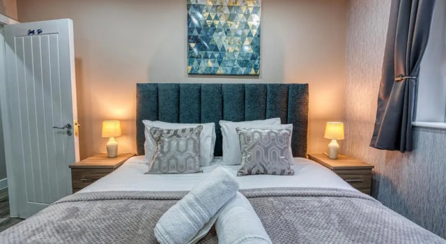 Aspen House, Varaa Hotelli Solihull West Midlands