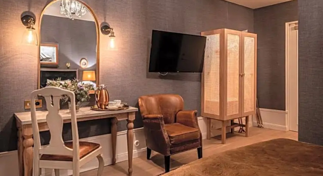 Двухместный Капитанский номер Small Victory Hotel