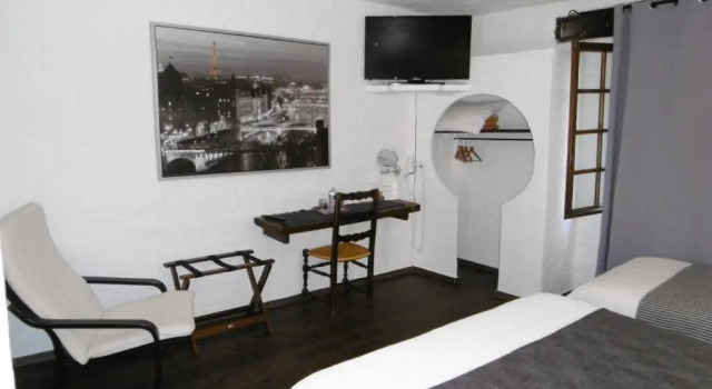 Номер Standard Le Relais Des Vieilles Postes