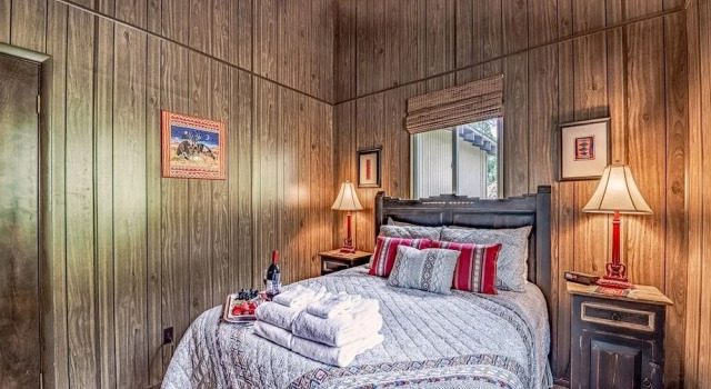 Innjoy - Two Bedroom Cabin, Varaa Hotelli Ruidoso New Mexico