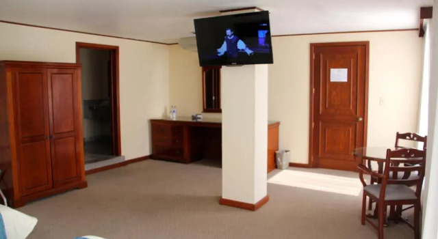 Четырёхместный номер Standard Hotel Tehuacan Plaza