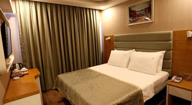 Одноместный номер Standard Life Corner Hotel