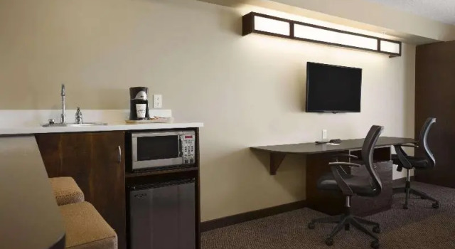 Номер Standard Microtel Inn & Suites by Wyndham Lloydminster