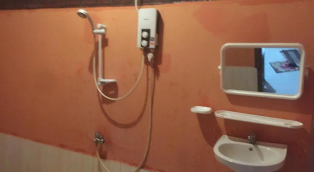 Кровать в общем номере FamilyHouse & Trekking