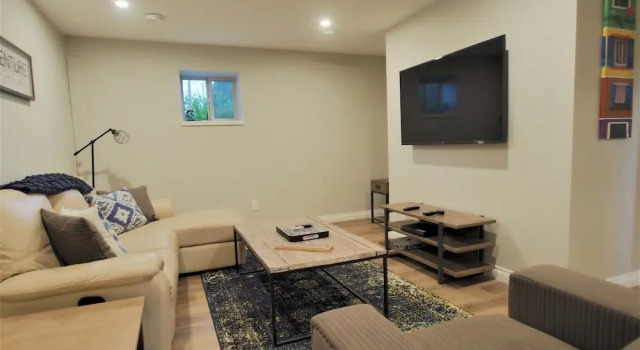 Naramata Bench 3 3 Bedrooms 1.5 Bathroom Home, Buchen Sie Ferienhaus  