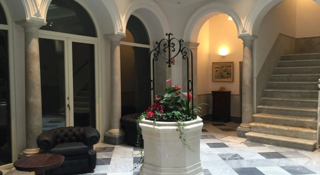El Armador Casa Palacio by Luxury Suites Cádiz, Забронировать Отель Кадис Коста-де-ла-Лус
