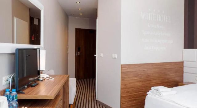 Номер Deluxe Hotel White