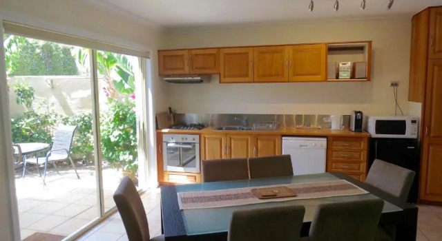 Апартаменты The Wave Oasis SC B&B