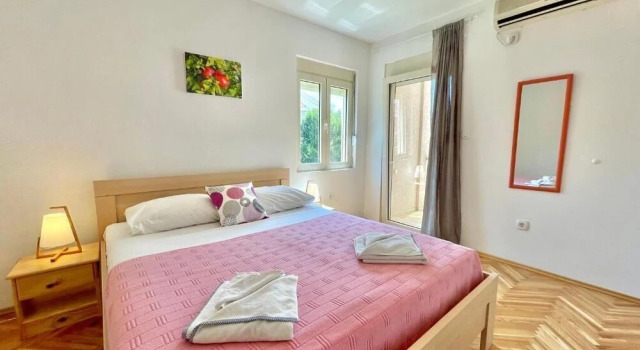 Апартаменты Comfort Garden House Budva