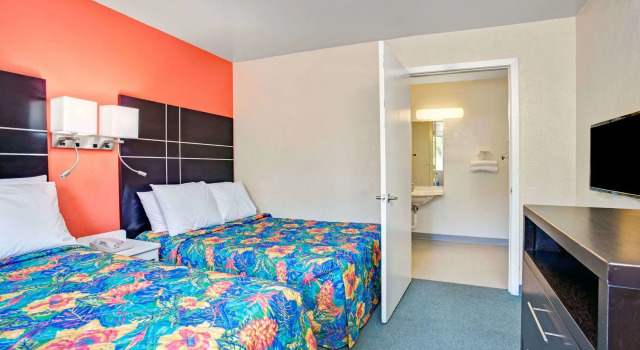 Noble Suites Jacksonville, 预订 酒店 杰克逊维尔 佛罗里达州