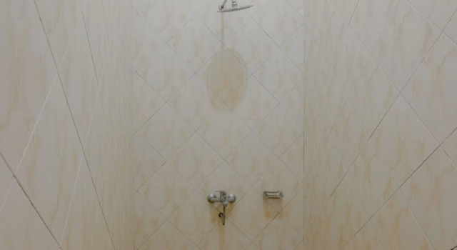 Ekonomi üç kişilik oda Hotel O Dewi