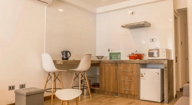 Двухместный номер Standard с балконом Apart Hotel Viscachani