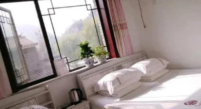 Beijing Simatai Xingyun Residence, Book Hotel Hoteller i Beijing Province med parkering, Parkering