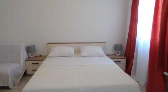 Apartments in Lopar - Insel Rab 40853, Prenota Appartamento Hotel a Isole Quarnerine con parcheggio, Parcheggio