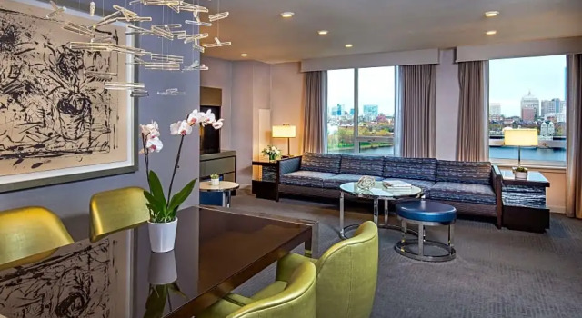 Двухместный люкс c 1 комнатой The Royal Sonesta Boston