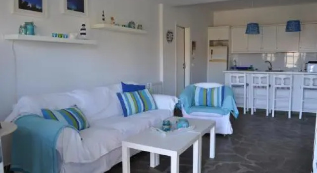 Otzias green cottage, Забронировать Дом для отпуска Отзиас Кея