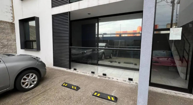 Business Apartment Spacious 2BR Near Plaza Cristal, Book Lejlighed Lejligheder i State of Puebla, Lejlighed